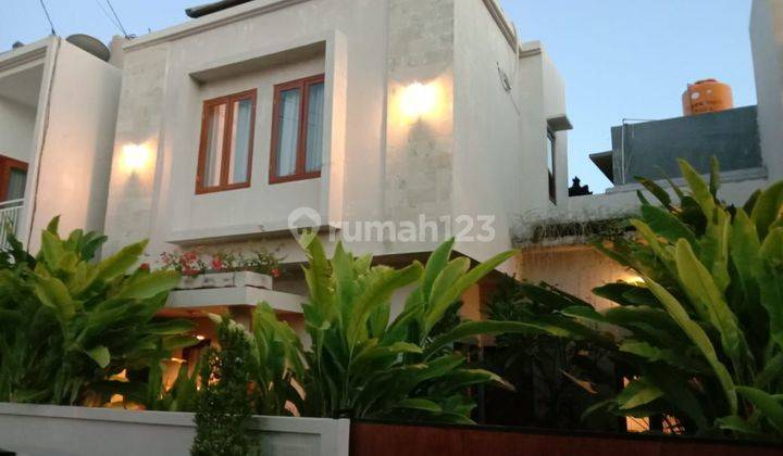 Rumah Cantik Denpasar Barat Fully Furnished Dekat Canggu 1