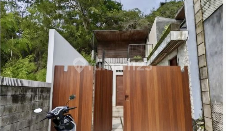 Rumah Cantik Semi Villa Akses Mudah Di Nusa Dua