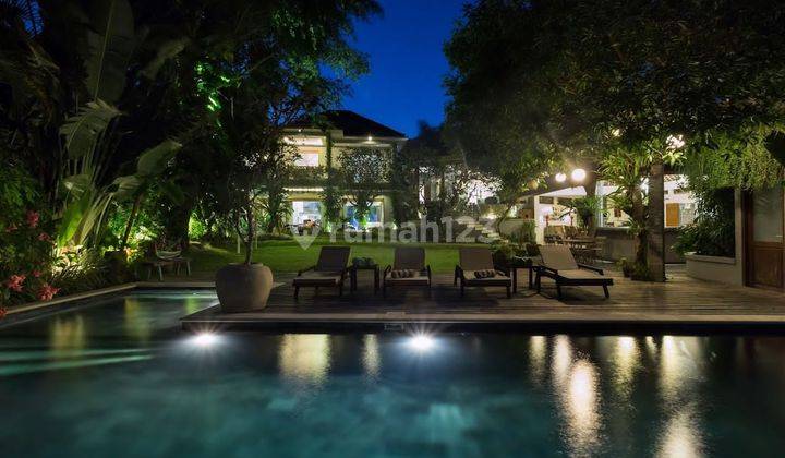 Villa Canggu Furnished Walking Distance To Nelayan Beach 1