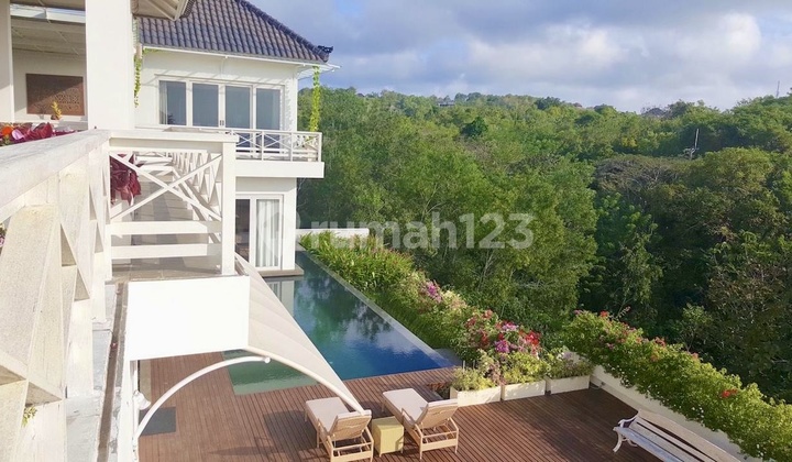 Elegant Resort Style Villa 4Br In Ungasan - Premium Investment
