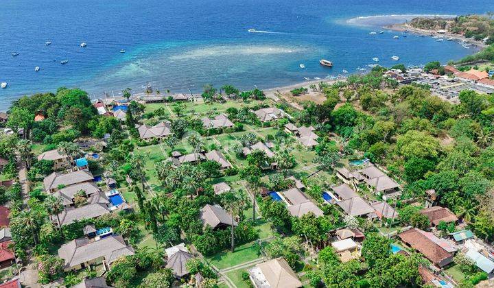 Luxury Beachfront Resort Buleleng North Bali 1