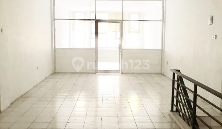Disewa Cepat Ruko 3 Lantai Modernland Lokasi Ramai