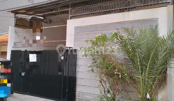 Rumah Hunian 2 Lantai di Jembatran Baru Cengkareng Siap Huni  1