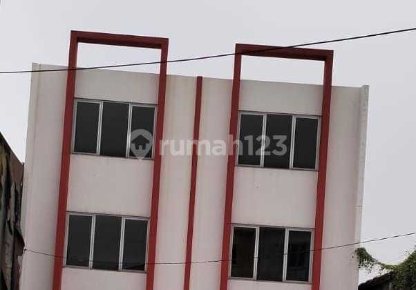 Attached Shophouse in Raden Saleh, Ciledug Tangerang Strategic Location 1