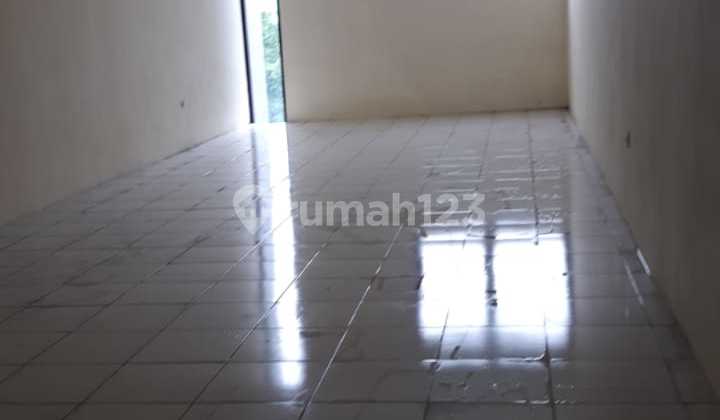 3 Ruko Siap Pakai di Ciputat Tangerang Selatan Lokasi Strategis 