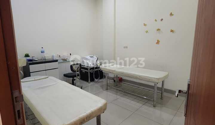 Ruko Greatwall 3,5 Lantai di Green Lake City Jakarta Barat 