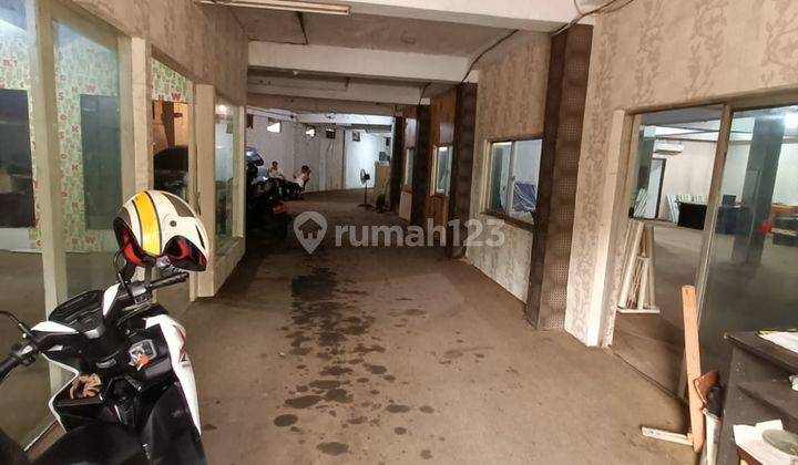 Ruko Siap Pakai di Cempaka Putih Jakarta Barat Strategis  1