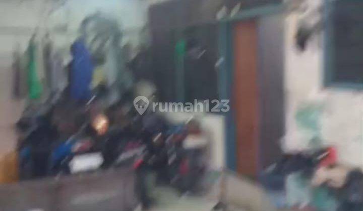 Rumah Tua di Tamansari Jakarta Barat Strategis Nego  1