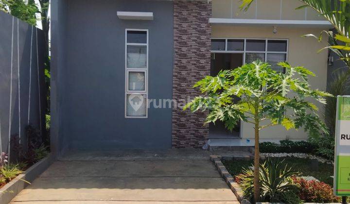 Rumah jalan utama Cocok untuk usaha 3