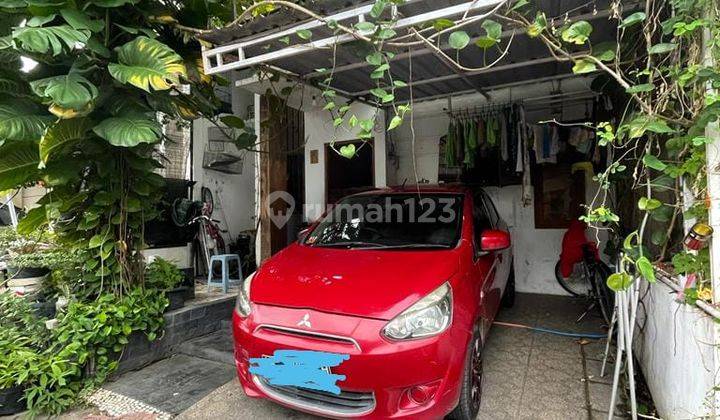 Rumah Cantik Terawat Dekat Kota Yogyakarta 1