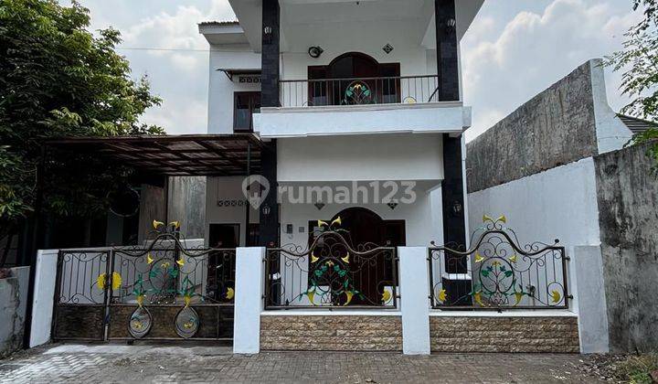 Rumah Bagus Terawat 2 Lantai Semi Furnished Di Godean 1