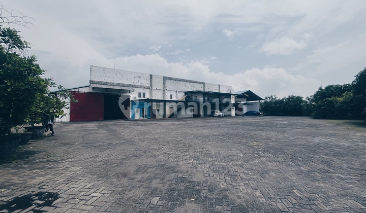 Warehouse Available for Sale on Raya Trosobo, Krian Sidoarjo