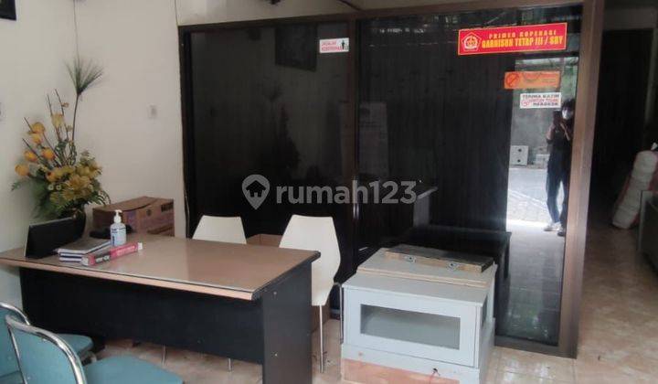 Ruko Jual di Ambengan Plaza, Pusat Kota Surabaya, Parkir Luas 2