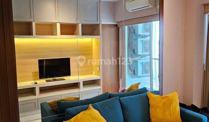 2br Apartment Dijual di Puncak Bukit Golf Surabaya, Furnish 1