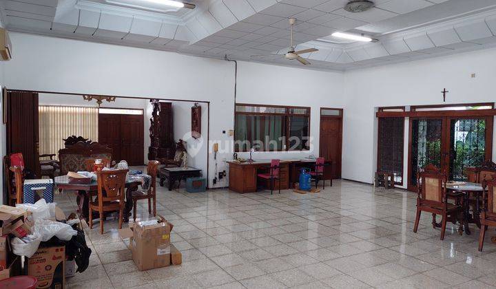 Rumah Dijual di Jalan Diponegoro Surabaya, Cocok Untuk Bank 2