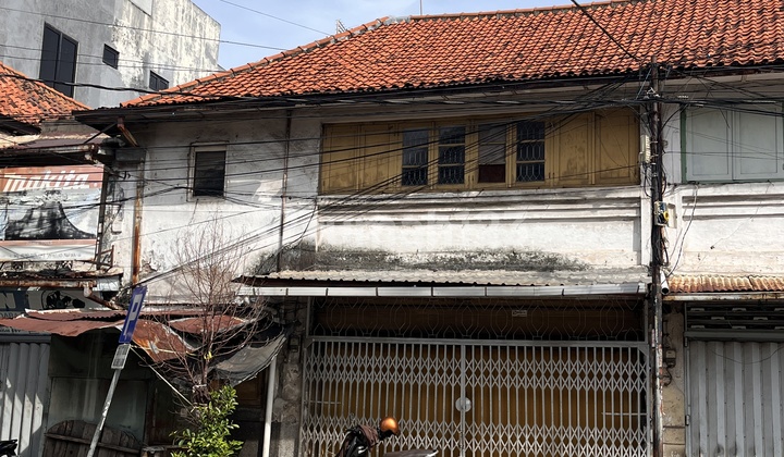 Shop House for Quick Sale in Kalimati Wetan, Kembang Jepun, Surabaya 2