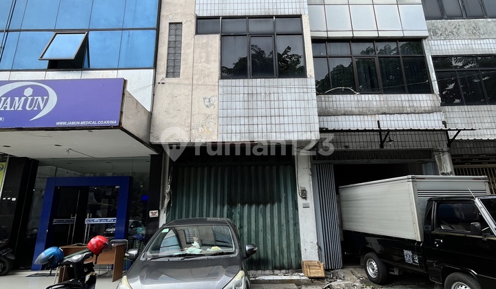 Dijual Ruko Strategis di Jalan Waspada Surabaya – Dekat Pasar Atom & ITC, Lokasi Ramai! Dijual Ruko Strategis di Jalan Waspada Surabaya – Dekat Pasar Atom & ITC, Lokasi Ramai!