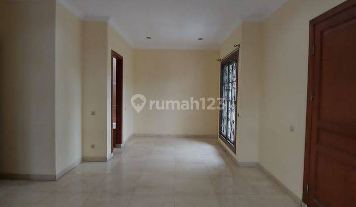 Dijual Rumah di Taman Alfa Indah, Siap Huni, Bagus Dan Terawat, Posisi Hoek 2