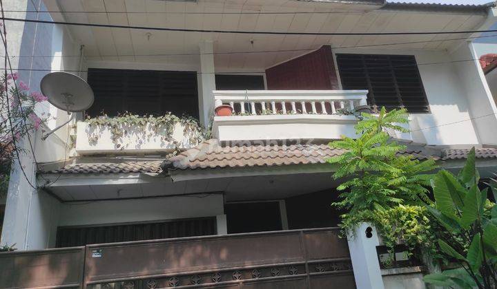 Rumah Strategis, 2 Lantai di Petojo Sabangan. Belakang Kfc Cideng 2