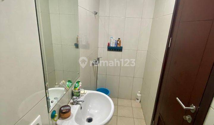 Rumah serbaguna di Salemba Jakarta Pusat. Bisa untuk kantor, kost, Cafe, dll 1
