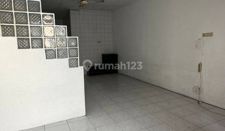 Rumah di Tomang Jakarta Barat, Sangat Dekat Ke Central Park, Kampus kampus 2