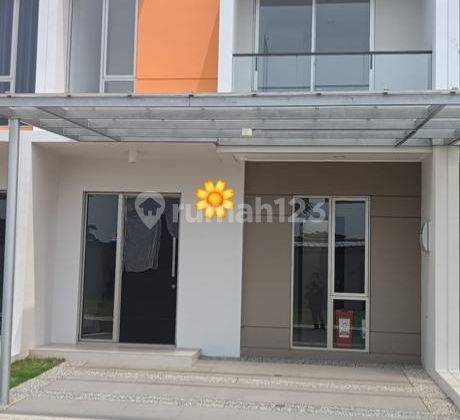 Rumah Sudah Renovasi Unfurnished di Pik2 Cluster San Antonio, Jakarta Utara 1