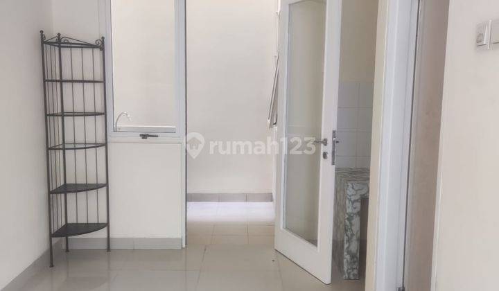 Rumah 2 Lantai Sudah Renovasi Semi Furnished di Pik1, Cluster Layar Permai, Jakarta Utara 2