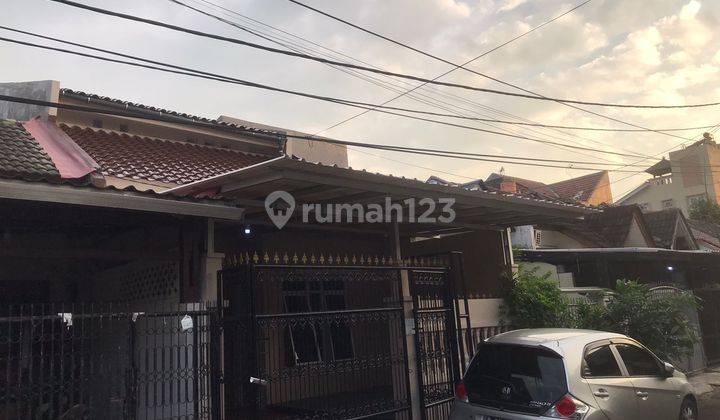 Dijual disewakan Rumah Sudah Renovasi Unfurnished SHM di Bsd City, Tangerang 2