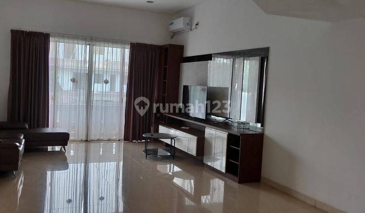 Disewakan Rumah Pik 1 Cluster Pearl Golf, Jakarta Utara 1