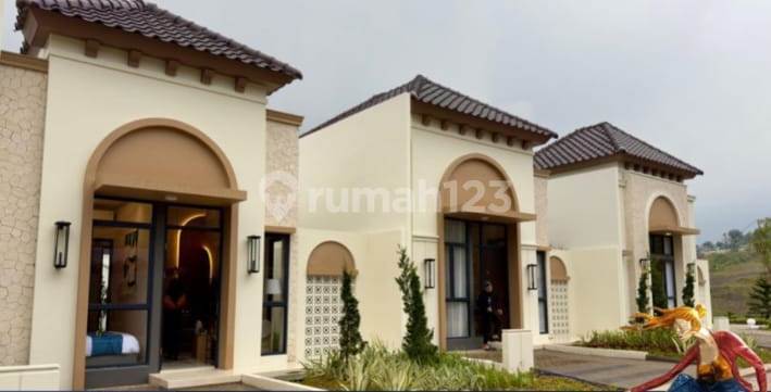 Rumah Baru dekat Taman Budaya dan Golf Center Sentul City