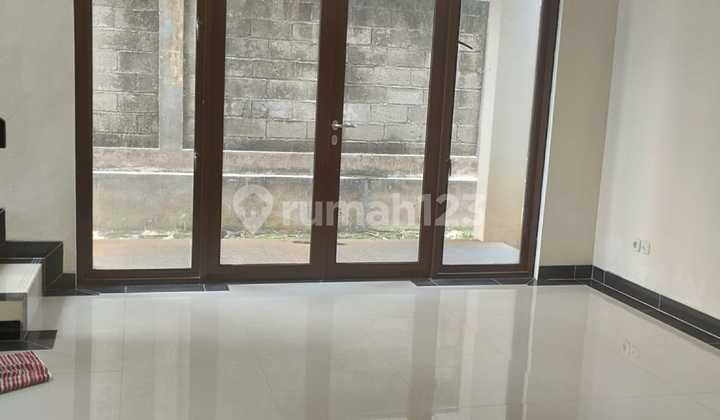 Rumah Siap Huni Cluster Depan Sentul City, Dekat ke Ah Poong 2