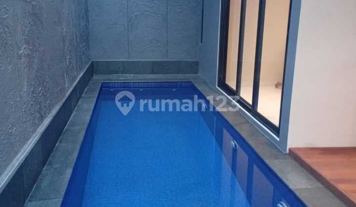 Rumah Siap Huni 3 Milyar Sudah Ada Kolam Renang Nya di Sentul City 2