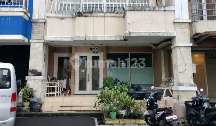 For Sale: Shop House Opposite Aeon Mall, Former Office