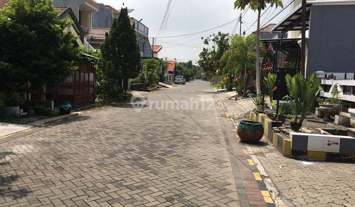 Murah Pol Tanah Bonus Rumah Tua di Dukuh Kupang Timur 1