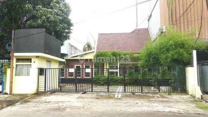 Rumah Usaha Ex Spa Jalan Prapanca, Dkt Raya Diponegoro 2