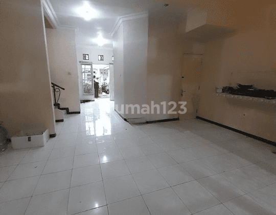 Termurah Dijual Rumah Dian Istana. Graha Famili Hitung Tanah 1