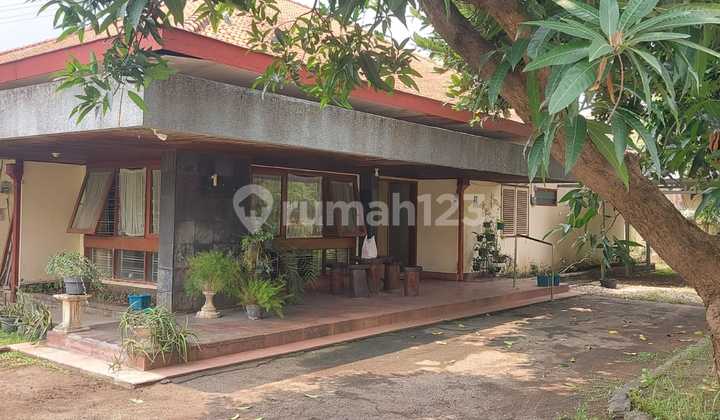 Cheap For Sale Hook House in Ketintang Tengah, Near Gayungsari Karah 2