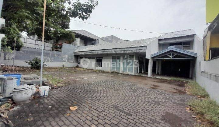 Disewakan Rumah Usaha Jln Khairil Anwar, Raya Diponegoro Surabaya 1