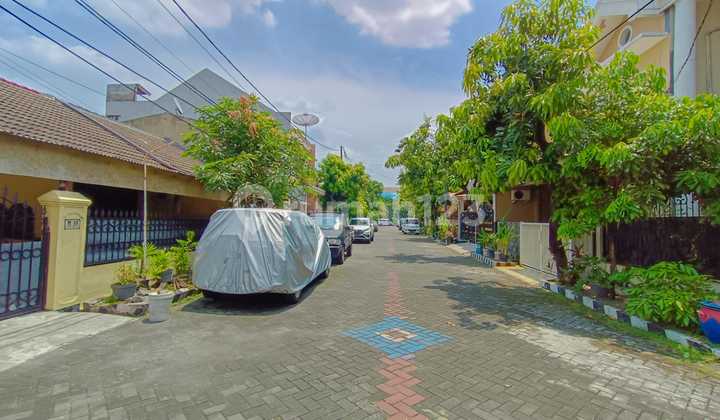 Dijual Rumah Taman Pondok Indah Wiyung, Surabaya 2