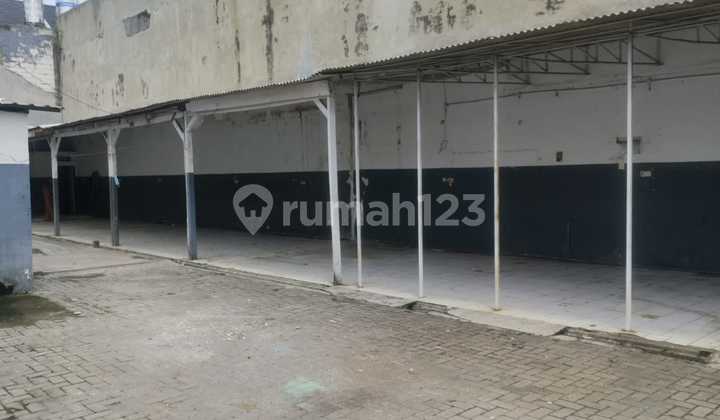 Dijual Bangunan Komersil Raya Kutisari Dekat Siwalankerto