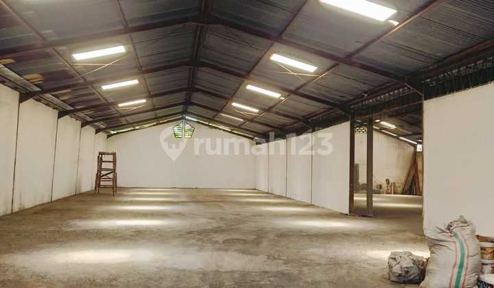For Sale Warehouse and Shop on Jl. Brigjen Katamso, Waru, Sidoarjo For Sale Warehouse and Shop on Jl. Brigjen Katamso, Waru, Sidoarjo