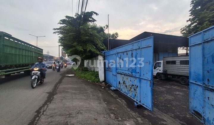 Cheap Price Drop Warehouse on Geluran Main Road, Taman, Sidoarjo