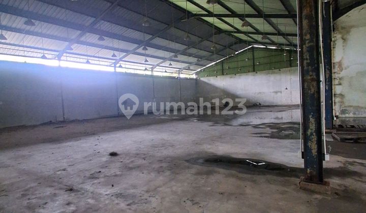 Cheap Warehouse for Sale in Tambak Sawah, Waru, Sidoarjo