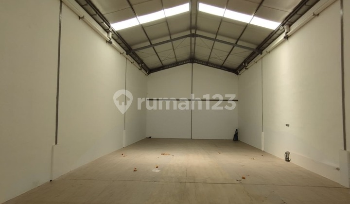 Dijual/Disewakan Gudang Sentral Romokalisari