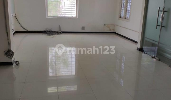 For Rent: Business House in City Center, Jalan Arjuno, Sawahan For Rent: Business House in City Center, Jalan Arjuno, Sawahan
