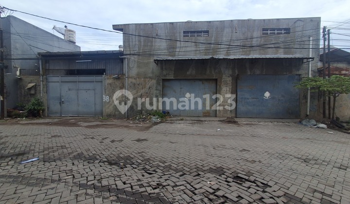 Warehouse for Rent in Lebaksari, Kenjeran, Access for 40Ft Container Warehouse for Rent in Lebaksari, Kenjeran, Access for 40Ft Container