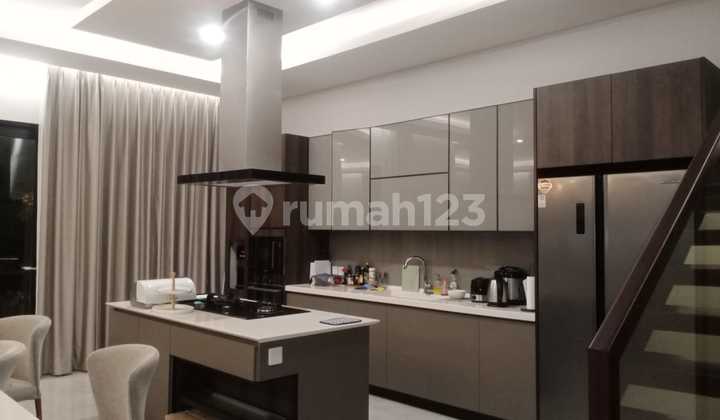 Rumah Mewah Full Furnish View Pegunungan Sentul City 2