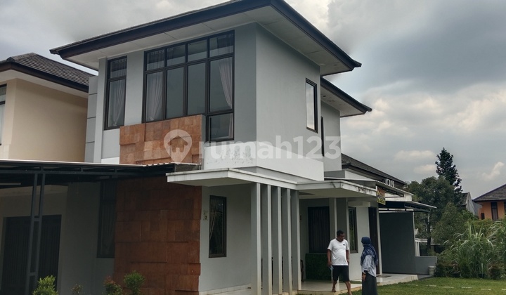 Rumah Bagus Siap Huni View Pegunungan Sentul City