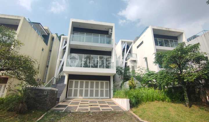 Nice 2-Story Unfurnished House in Sentul City, Bogor Nice 2-Story Unfurnished House in Sentul City, Bogor