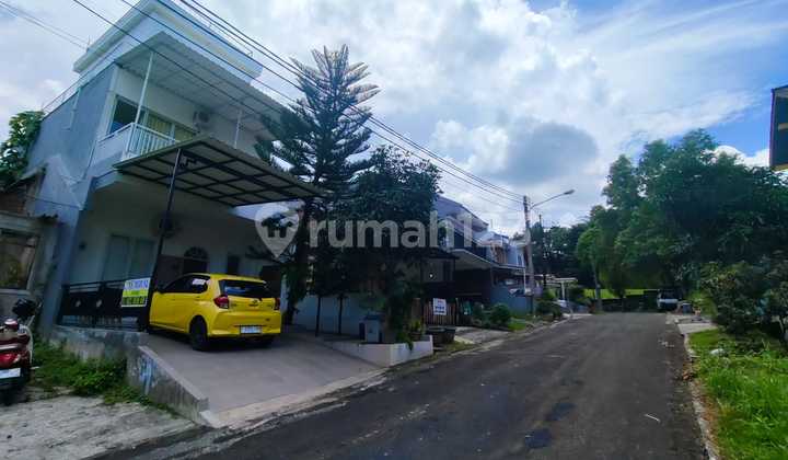Beautiful House Ready to Live In Semi Furnished Sentul City Freehold Title Beautiful House Ready to Live In Semi Furnished Sentul City Freehold Title